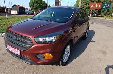 Позашляховик / Кросовер Ford Escape 2017 в Сумах