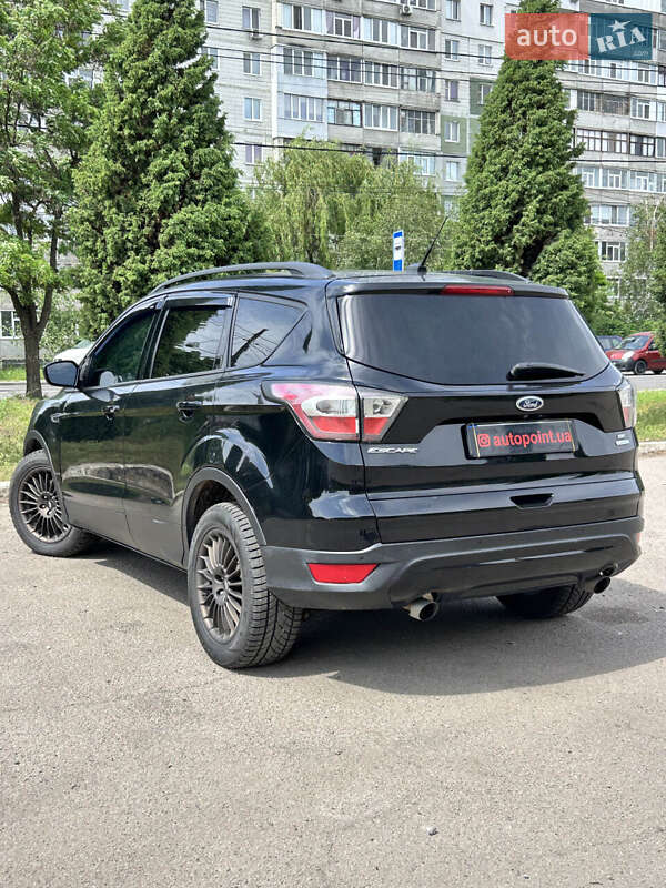 Позашляховик / Кросовер Ford Escape 2016 в Сумах