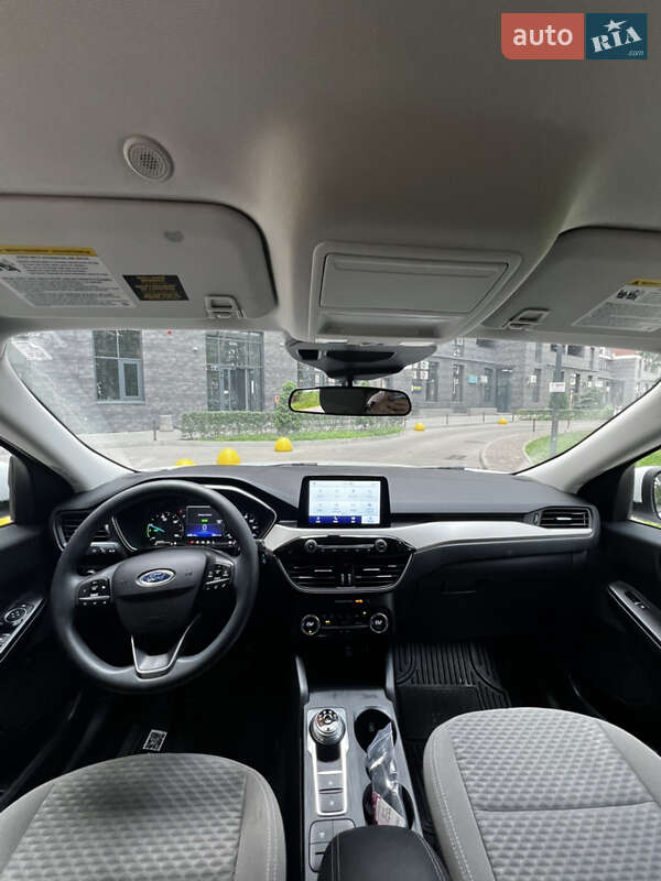Позашляховик / Кросовер Ford Escape 2021 в Броварах