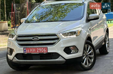 Внедорожник / Кроссовер Ford Escape 2018 в Дрогобыче