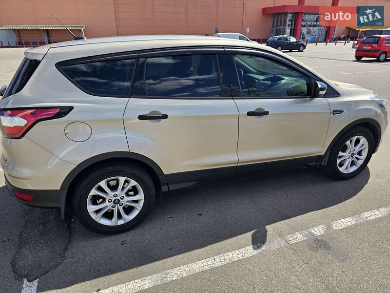 Позашляховик / Кросовер Ford Escape 2018 в Києві