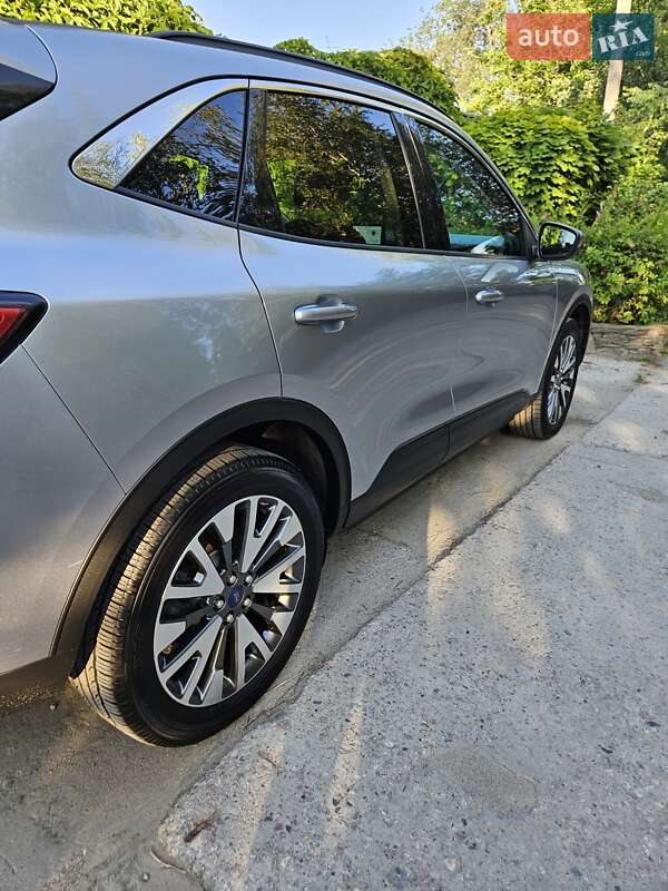 Внедорожник / Кроссовер Ford Escape 2021 в Киеве фото 33 Внедорожник / Кроссовер Ford Escape 2021 в Киеве