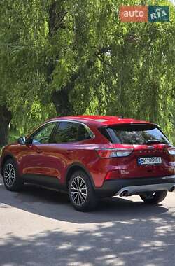 Внедорожник / Кроссовер Ford Escape 2021 в 