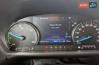 Внедорожник / Кроссовер Ford Escape 2021 в 