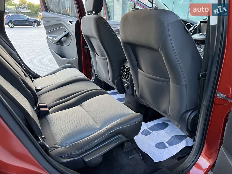 Внедорожник / Кроссовер Ford Escape 2018 в Тернополе