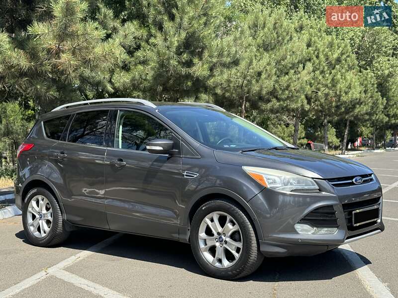 Внедорожник / Кроссовер Ford Escape 2015 в Одессе