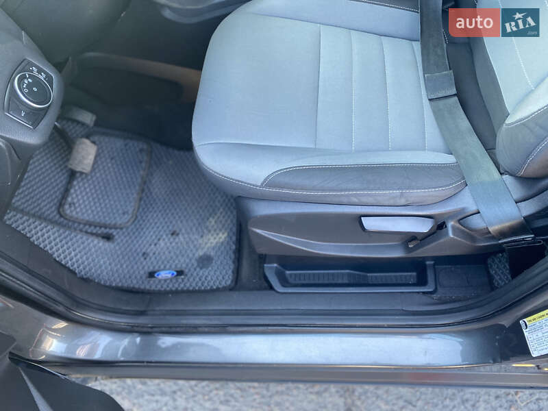 Внедорожник / Кроссовер Ford Escape 2016 в Ровно фото 12 Внедорожник / Кроссовер Ford Escape 2016 в Ровно