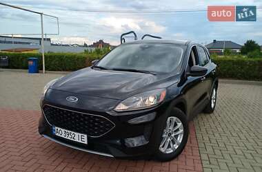 Внедорожник / Кроссовер Ford Escape 2022 в 