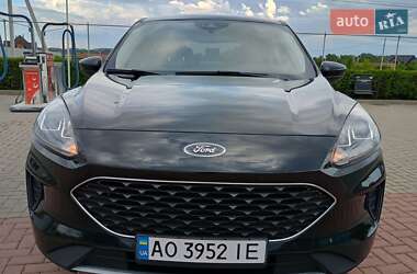 Внедорожник / Кроссовер Ford Escape 2022 в 