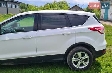 Внедорожник / Кроссовер Ford Escape 2014 в 