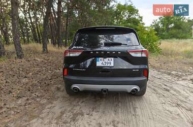 Внедорожник / Кроссовер Ford Escape 2022 в 