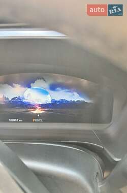 Внедорожник / Кроссовер Ford Escape 2021 в 