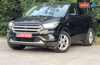 Внедорожник / Кроссовер Ford Escape 2016 в 