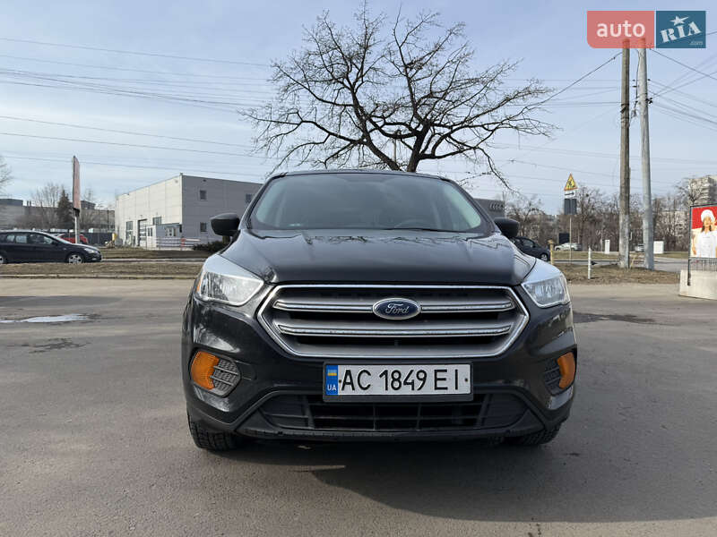 Внедорожник / Кроссовер Ford Escape 2017 в Львове