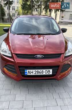 Внедорожник / Кроссовер Ford Escape 2014 в 
