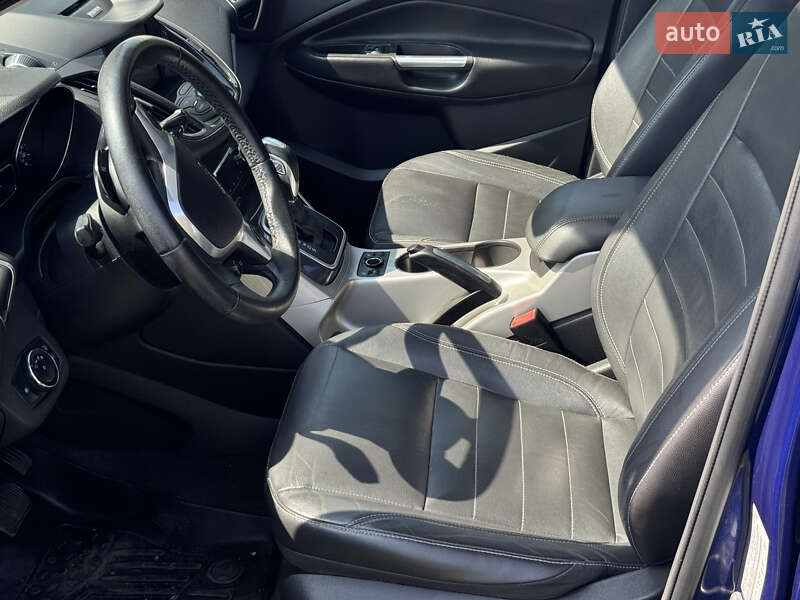 Внедорожник / Кроссовер Ford Escape 2012 в Харькове
