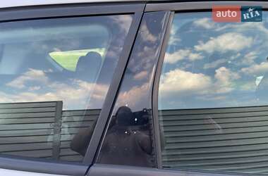 Внедорожник / Кроссовер Ford Escape 2018 в 