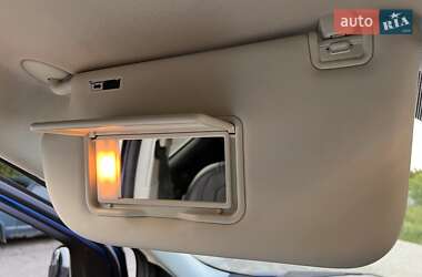 Внедорожник / Кроссовер Ford Escape 2018 в 
