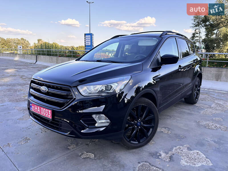 Внедорожник / Кроссовер Ford Escape 2016 в Киеве