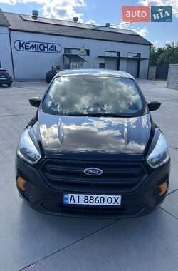 Внедорожник / Кроссовер Ford Escape 2017 в 