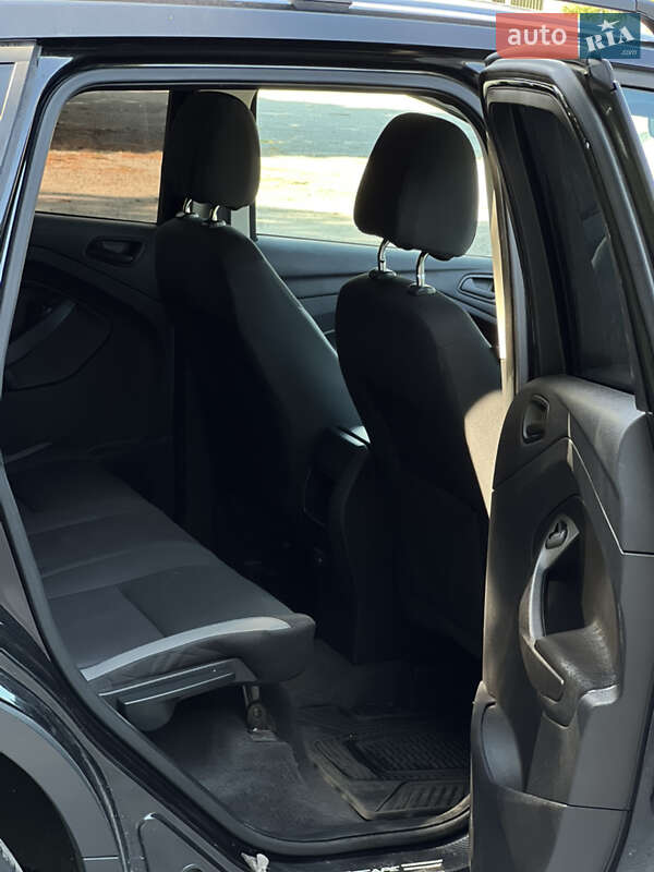 Внедорожник / Кроссовер Ford Escape 2013 в Киеве