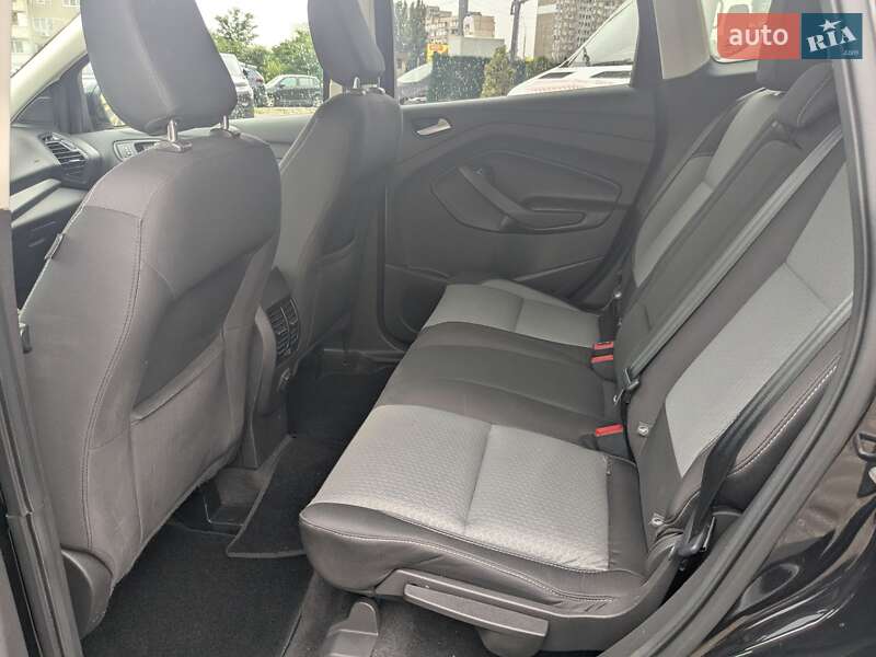 Внедорожник / Кроссовер Ford Escape 2018 в Киеве