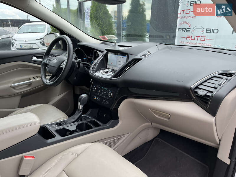 Внедорожник / Кроссовер Ford Escape 2016 в Львове