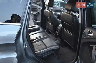 Позашляховик / Кросовер Ford Escape 2014 в 
