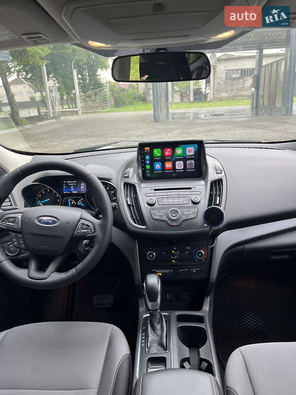 Позашляховик / Кросовер Ford Escape 2016 в Ходореві