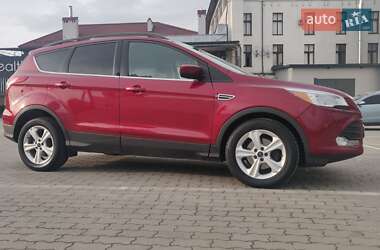 Позашляховик / Кросовер Ford Escape 2015 в Львові