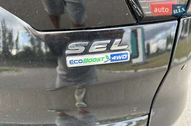 Внедорожник / Кроссовер Ford Escape 2017 в 