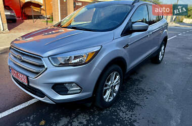 Позашляховик / Кросовер Ford Escape 2018 в Полтаві