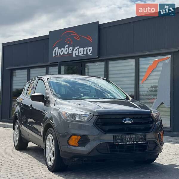Позашляховик / Кросовер Ford Escape 2018 в Вінниці