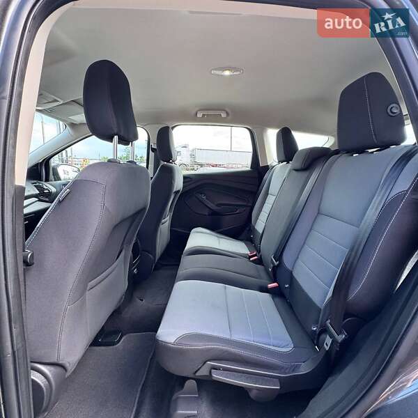 Позашляховик / Кросовер Ford Escape 2018 в Вінниці