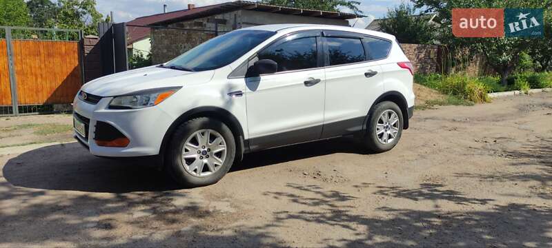 Внедорожник / Кроссовер Ford Escape 2012 в Ольшанке