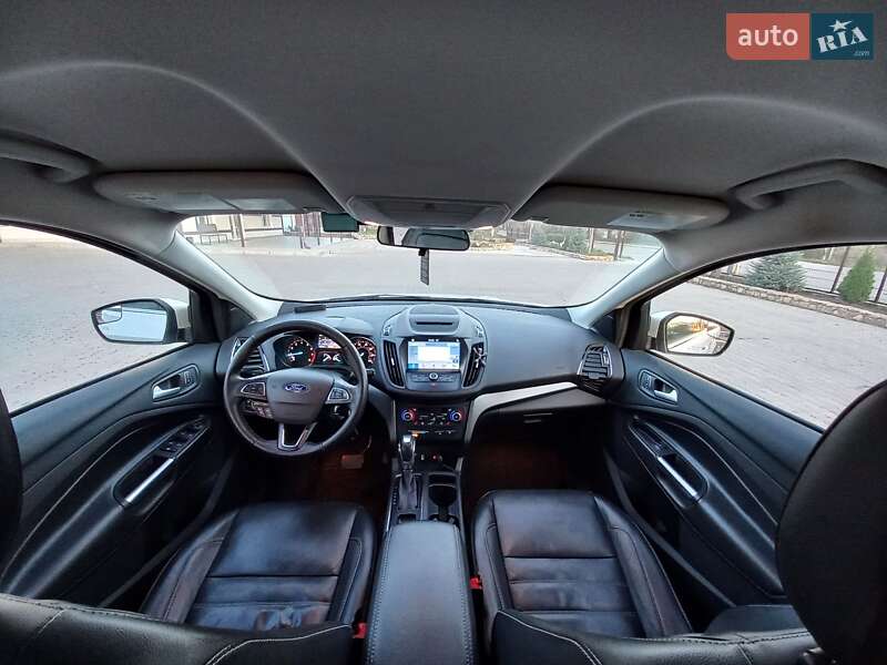 Позашляховик / Кросовер Ford Escape 2018 в Могилів-Подільському
