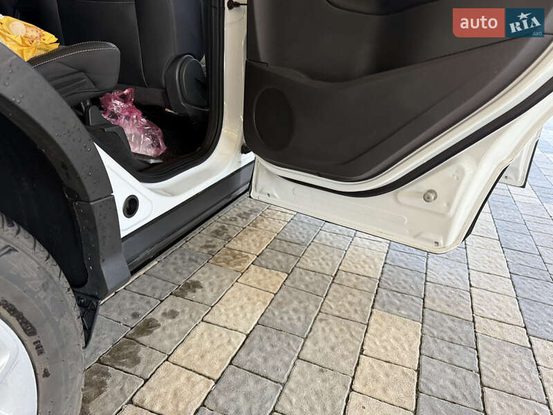 Позашляховик / Кросовер Ford Escape 2019 в Львові