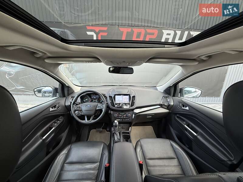 Внедорожник / Кроссовер Ford Escape 2019 в Львове