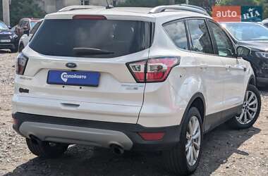 Внедорожник / Кроссовер Ford Escape 2016 в 