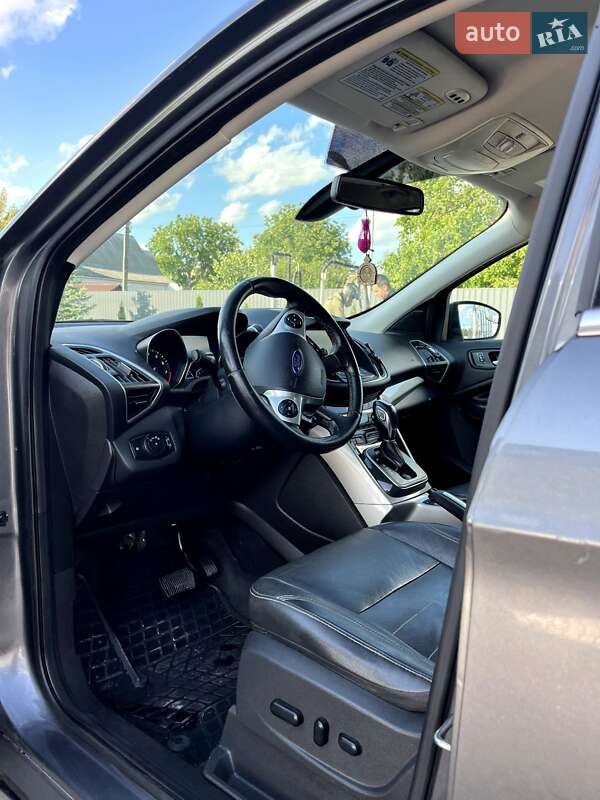 Позашляховик / Кросовер Ford Escape 2013 в Ружині