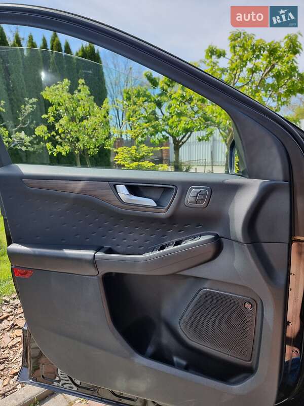 Внедорожник / Кроссовер Ford Escape 2020 в Львове фото 23 Внедорожник / Кроссовер Ford Escape 2020 в Львове