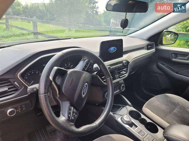 Позашляховик / Кросовер Ford Escape 2022 в Новгород-Сіверському фото 3 Позашляховик / Кросовер Ford Escape 2022 в Новгород-Сіверському
