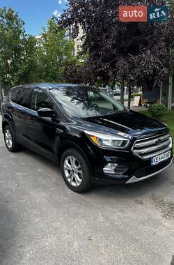 Позашляховик / Кросовер Ford Escape 2016 в Дніпрі