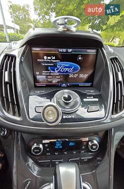 Внедорожник / Кроссовер Ford Escape 2013 в 