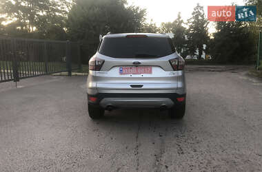 Внедорожник / Кроссовер Ford Escape 2016 в 