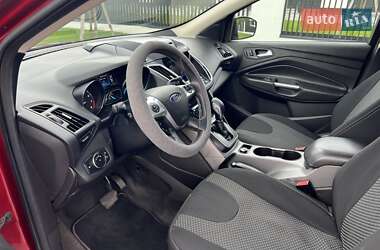 Внедорожник / Кроссовер Ford Escape 2013 в 