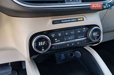 Позашляховик / Кросовер Ford Escape 2021 в Миколаєві