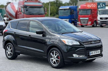 Внедорожник / Кроссовер Ford Escape 2014 в 