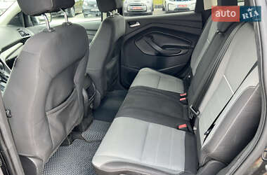 Внедорожник / Кроссовер Ford Escape 2014 в 