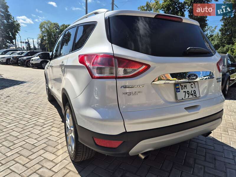 Позашляховик / Кросовер Ford Escape 2015 в Сумах